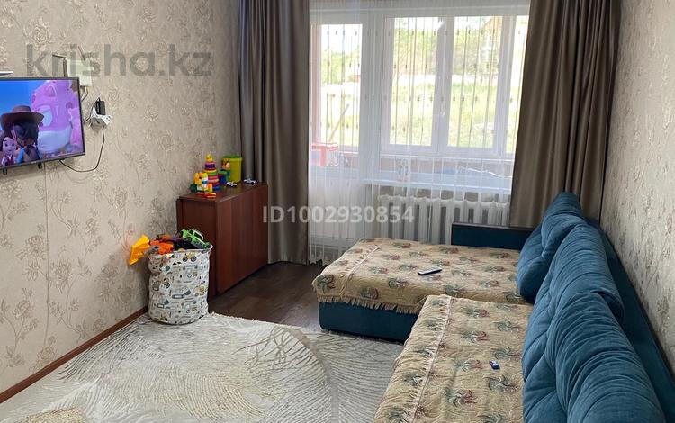 2-бөлмелі пәтер · 48.8 м² · 3/5 қабат, Энтузиастов 17/2, бағасы: 25 млн ₸ в Усть-Каменогорске, Ульбинский — фото 2