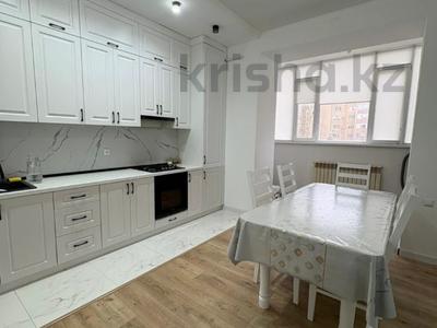 2-комнатная квартира · 95 м² · 1/5 этаж, мкр. Алтын орда, Мустафа шокай за 33 млн 〒 в Актобе