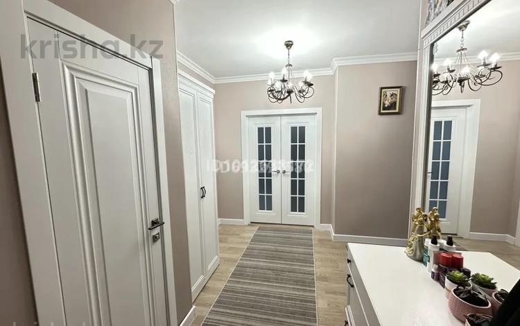 3-бөлмелі пәтер · 105 м² · 2/9 қабат, Ткачева 5/1, бағасы: 62 млн ₸ в Павлодаре — фото 2