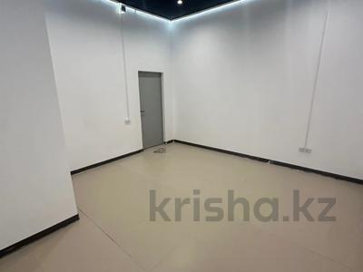 Свободное назначение, офисы, магазины и бутики, склады, общепит, салоны красоты, сельское хозяйство, бани, гостиницы и зоны отдыха, фитнес и спорт, медцентры и аптеки, образование, развлечения, конференц-залы, кабинеты и рабочие места, студии · 726 м² за ~ 2.2 млн 〒 в Актау, мкр Приморский