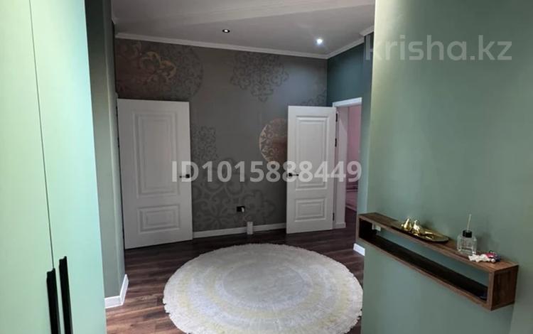 3-бөлмелі пәтер · 110 м² · 12/13 қабат, Иляева 33, бағасы: 65 млн ₸ в Шымкенте, Аль-Фарабийский р-н — фото 2