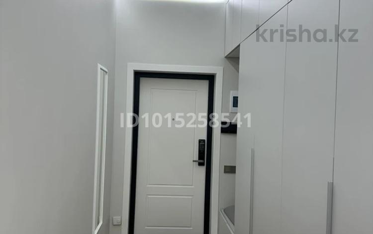 2-комнатная квартира · 45 м² · 10/12 этаж, Туран 50/2 — Туран-Бухар Жырау за 350 000 ₸ в Астане, Нура р-н — фото 2