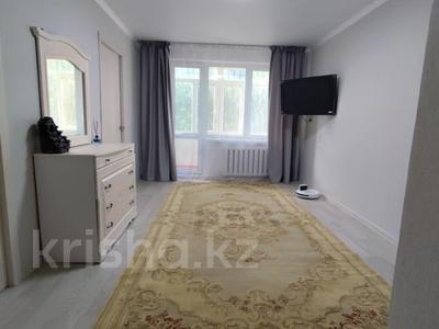 3-бөлмелі пәтер · 47 м² · 1/5 қабат, Строитель, бағасы: 17.4 млн ₸ в Уральске