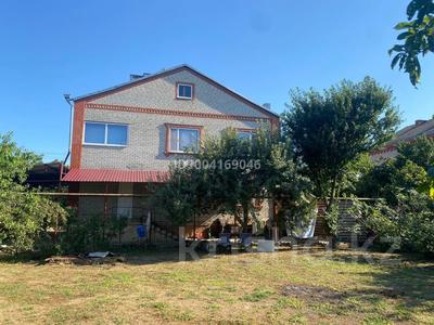 Продажа домов и дачи в Краснодаре: Отдельный дом · 7 комнат · 234 м² · 12 сот., Лангепасская 50 — Анастасиевская за 70.4 млн 〒 Отдельный дом · 7 комнат · 234 м² · 12 сот., Лангепасская 50 — Анастасиевская за 70.4 млн 〒 в Краснодаре