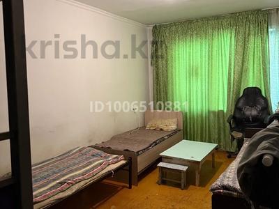 4 комнаты · 75 м² · 2 этаж, мкр №4 19 — Улугбека за 37 000 ₸ в Алматы, Ауэзовский р-н