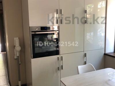 Отдельный дом · 5 комнат · 120 м² · 8 сот., Казыбек би 93 — Напротив кафе «На Советской» за 250 млн ₸ в Шымкенте, Аль-Фарабийский р-н