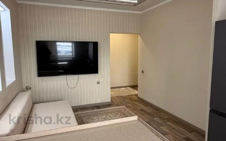2-бөлмелі пәтер · 40 м² · 2/5 қабат, Алтын орда ш/а., бағасы: 17.8 млн ₸ в Актобе, мкр. Алтын орда — фото 4