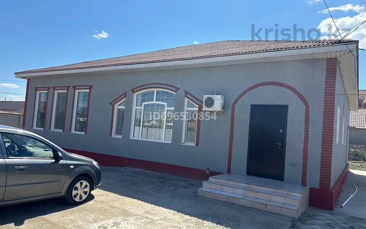 Отдельный дом · 4 комнаты · 161.1 м² · 10 сот., мкр Атырау, Мукан Суйесинова 32 за 30 млн ₸ — фото 2