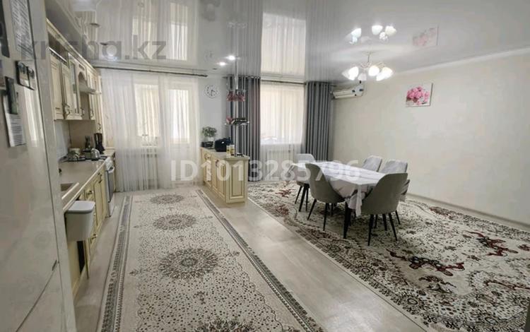 3-комнатная квартира · 107 м² · 5/9 этаж, Старый город, Кунаева 1/7 за 30 млн ₸ в Актобе — фото 2