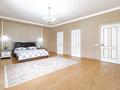 4-комнатная квартира · 180 м² · 8/8 этаж, Достык 13 за 60 000 ₸ в Астане, Есильский р-н — фото 16