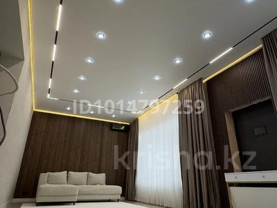 Жеке үй · 5 бөлме · 266 м² · 5.7 жүзд., 273 — Школы 2, бағасы: 135 млн ₸ в Абай