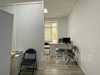 Свободное назначение, офисы, магазины и бутики, склады, салоны красоты, бани, гостиницы и зоны отдыха, медцентры и аптеки, образование, развлечения · 120 м² за 500 000 〒 в Актобе, мкр. Алтын орда