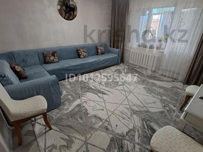 4-комнатная квартира · 76 м² · 2/5 этаж, Акмечить — Рядом школа 136 магазин Султан за 23 млн ₸ в 