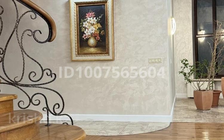 Отдельный дом · 6 комнат · 430 м², Ходжанова 59/9 — Пр. Аль-Фараби - Ул. Ходжанова за 3.5 млн 〒 в Алматы — фото 2