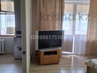 1-бөлмелі пәтер · 30 м² · 5/9 қабат, Жибек жолы 81, бағасы: 13 000 ₸ в Алматы, Алмалинский р-н
