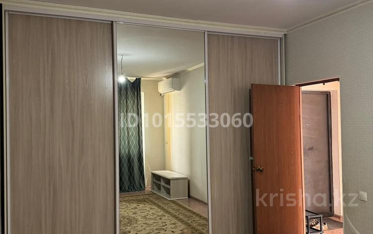 1-бөлмелі пәтер · 39 м² · 9/9 қабат, Шұғыла ш/а., Микрорайон «Шугыла» 341/7, бағасы: 180 000 ₸ в Алматы, Наурызбайский р-н — фото 2