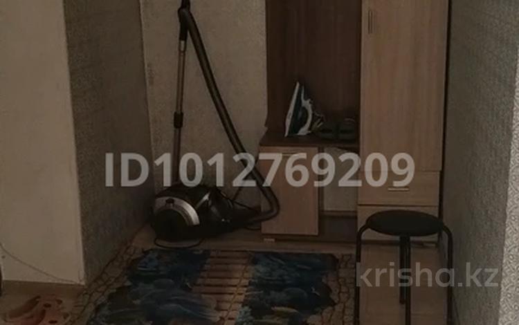 1-бөлмелі пәтер · 48 м² · 6/6 қабат, 32В мкр 4 — Мектеп, садик ақ базар есенов барлыгы жакын, бағасы: 100 000 ₸ в Актау — фото 2