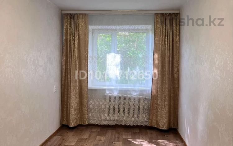 2-комнатная квартира · 45.5 м² · 2/5 этаж, 1-й квартал 14 за 14 млн ₸ в Караганде, Алихана Бокейханова р-н — фото 2