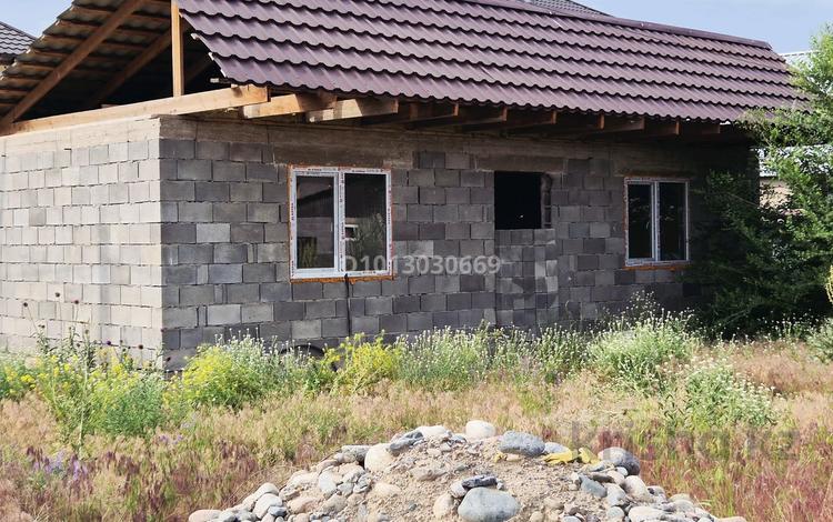 Отдельный дом · 2 комнаты · 42 м² · 6 сот., Байтак — За рестораном Тумар за 24 млн ₸ в  — фото 2
