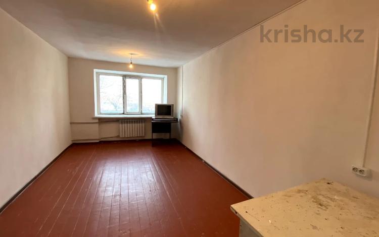 1-комнатная квартира, 35 м², 2/4 этаж, Казахстан 161