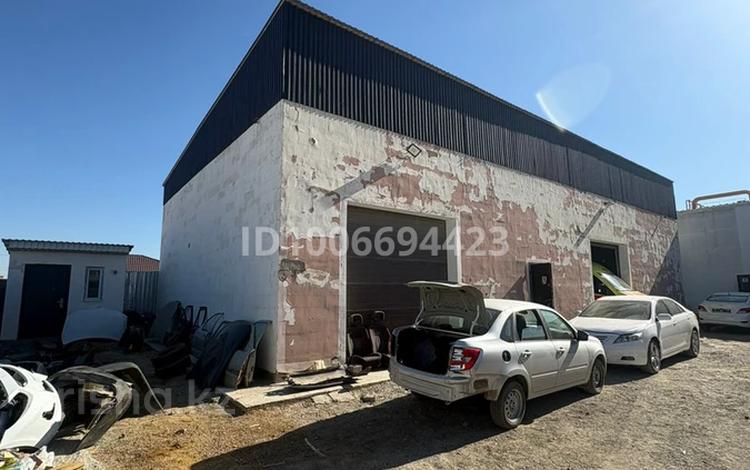 Азс, автосервисы и автомойки · 10 м² за 320 000 〒 в  — фото 3