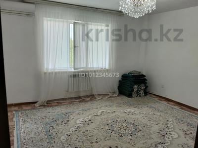 2-бөлмелі пәтер · 61 м² · 3/5 қабат, ул. Айнаш Байжигитовой 66, бағасы: 18 млн ₸ в Атырау, мкр Авангард-2