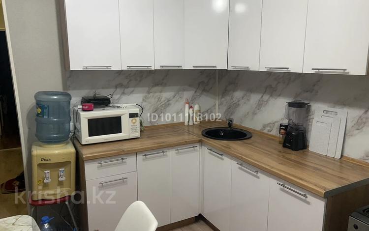 2-бөлмелі пәтер · 51 м² · 1/5 қабат, Уразбаева 2/3, бағасы: 18.5 млн ₸ в Уральске — фото 2