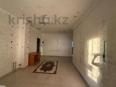 2-бөлмелі пәтер · 64 м² · 1/9 қабат, Шұғыла ш/а. 342/5, бағасы: 36 млн ₸ в Алматы, Наурызбайский р-н