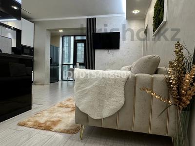 3-бөлмелі пәтер · 70 м², Толе би 181 — Ауэзова, бағасы: 25 000 ₸ в Алматы, Алмалинский р-н