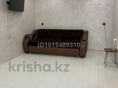 2-бөлмелі пәтер · 44 м² · 3/5 қабат, Момышулы 32, бағасы: ~ 9.9 млн ₸ в Темиртау