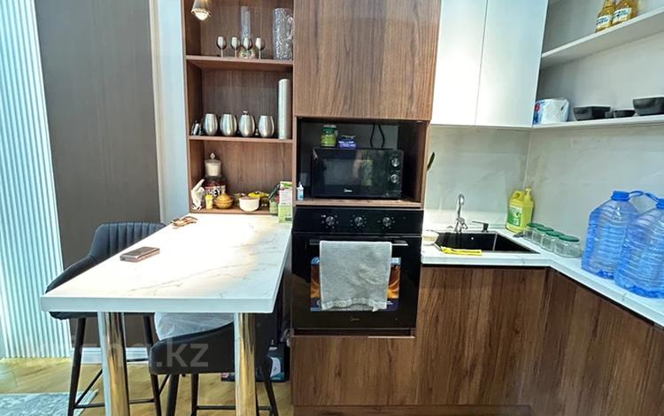 2-бөлмелі пәтер · 45 м² · 8/10 қабат, Райымбека 174/2, бағасы: 45 млн ₸ в Алматы, Алмалинский р-н — фото 2