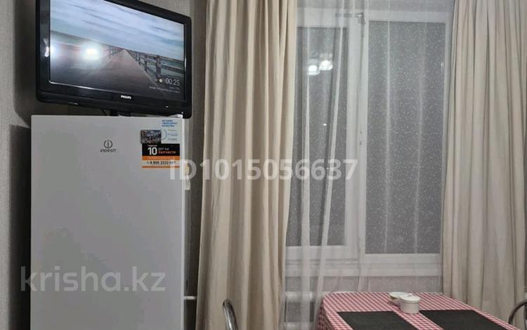 1-бөлмелі пәтер · 39 м² · 2/9 қабат, 5 мкр 17 — Красная аптека, тц трнава, парк, школа, магазины, бағасы: 18 млн ₸ в Аксае — фото 2