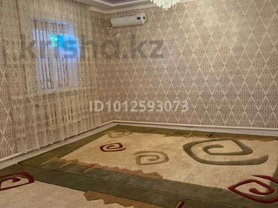 Отдельный дом · 4 комнаты · 190 м² · 10 сот., Рахат 2,16 көше 26 — Рахат 2 за 19 млн ₸ в Жанаозен