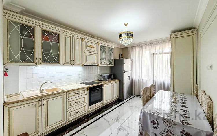 3-бөлмелі пәтер · 125 м² · 5/16 қабат, Шевченко 88 — Наурызбай батыра, бағасы: 110 млн ₸ в Алматы, Алмалинский р-н — фото 9