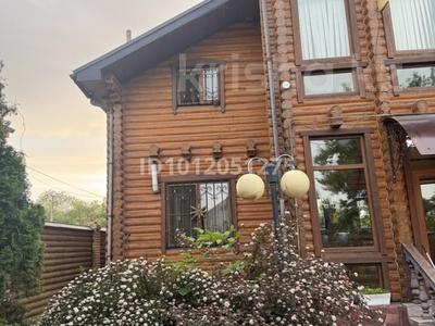 Жеке үй · 6 бөлме · 250 м² · 6 жүзд., ул. Асанкайгы Жырау 2В, бағасы: 230 млн ₸ в Кенена Азербаева (Покровка)