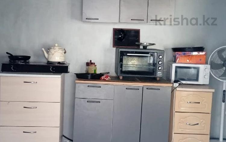 Отдельный дом · 3 комнаты · 50.6 м² · 14 сот., ул Хамраева 15 за 21 млн ₸ в  — фото 2