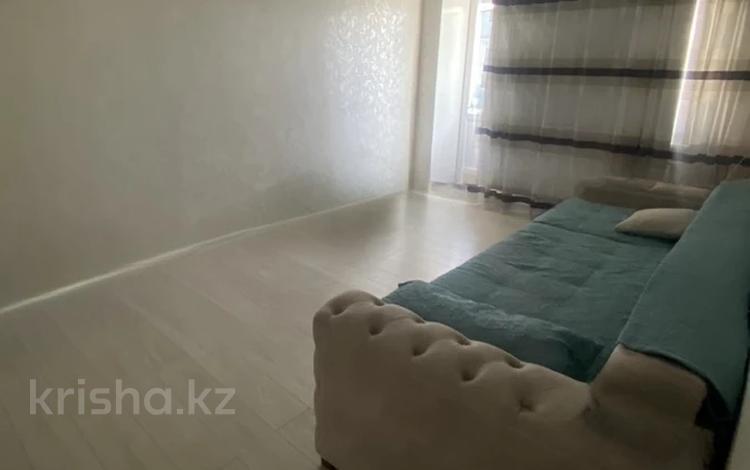1-бөлмелі пәтер · 33 м² · 4/5 қабат, Бектурова 71, бағасы: 13 млн ₸ в Павлодаре — фото 2
