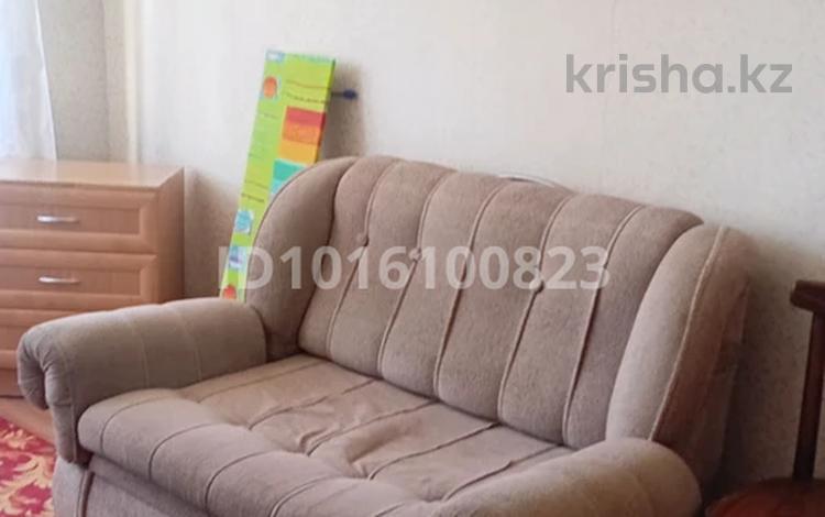 1-комнатная квартира · 35 м² · 5/9 этаж, Назарбаева 45 за 150 000 ₸ в Караганде, Казыбек би р-н — фото 2