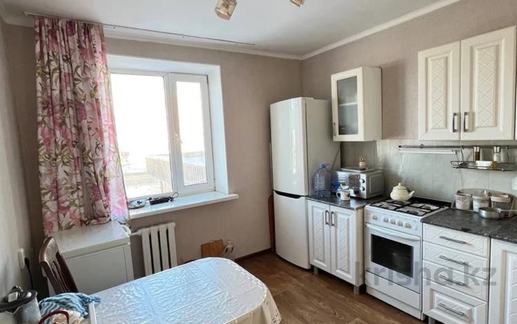 2-бөлмелі пәтер · 52.1 м² · 2/9 қабат, Центральный, бағасы: 20.6 млн ₸ в Кокшетау — фото 2