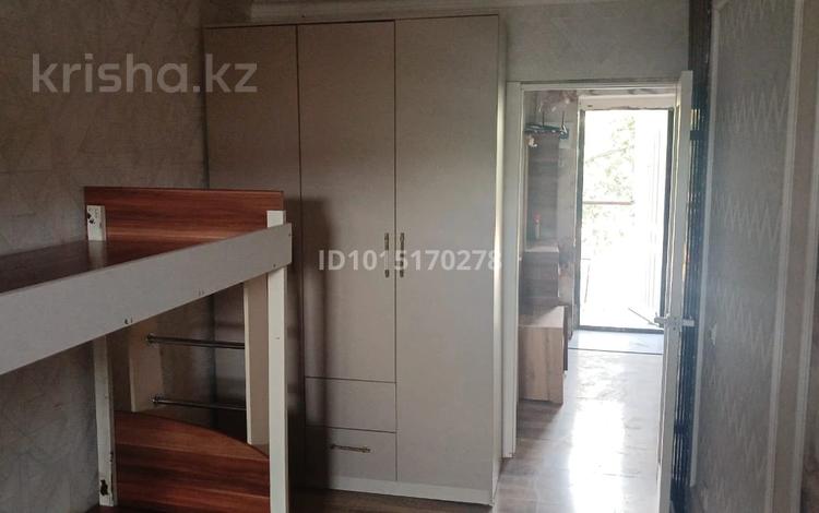 2-бөлмелі пәтер · 50.5 м² · 1/5 қабат, 8-ш/а. 15, бағасы: 14 млн ₸ в Актау, 8-й мкр — фото 2