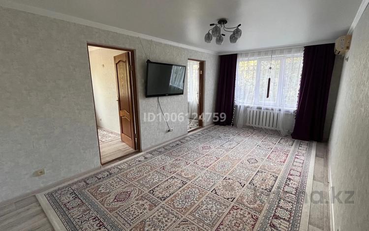 4-бөлмелі пәтер · 73 м² · 1/5 қабат, Исаева 83/1, бағасы: 20 млн ₸ в Уральске — фото 2