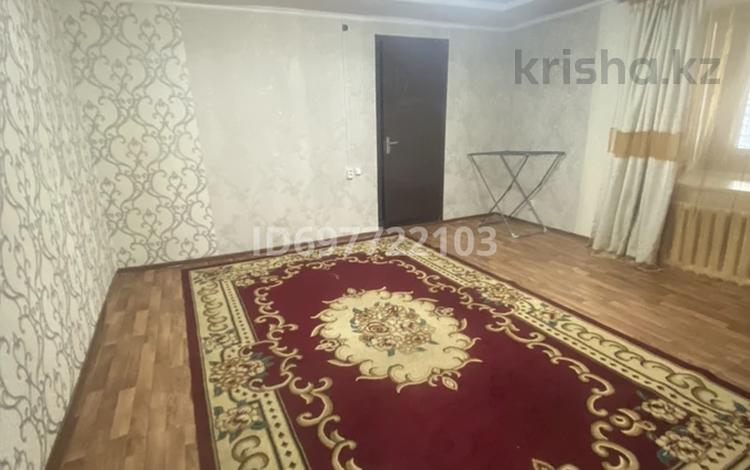 4-комнатная квартира · 75.4 м² · 1/3 этаж, Абай 56 за 25 млн ₸ в Урджаре — фото 6