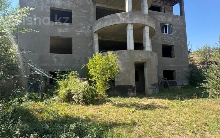 Отдельный дом · 10 комнат · 800 м² · 25 сот., Пкст ветеран за 135 млн ₸ в Каскелене — фото 2