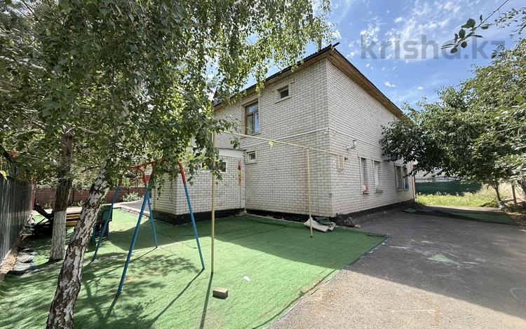 Отдельный дом · 7 комнат · 440 м² · 10 сот., Хантау 6 за 170 млн ₸ в Астане, Алматы р-н — фото 2