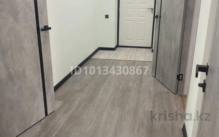 2-бөлмелі пәтер · 65.9 м² · 2/5 қабат, мкр. Алтын орда 49р, бағасы: 23.5 млн ₸ в Актобе — фото 2
