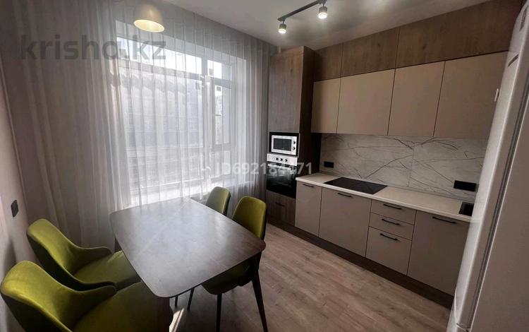 1-комнатная квартира · 46 м² · 8/9 этаж, Бокейхана 16/1 за 250 000 ₸ в Астане, Есильский р-н — фото 2