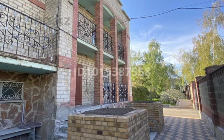 Дом · 5 комнат · 250 м², Абая 54/4 — Сырдарья за 50 000 ₸ в Астане, р-н Байконур — фото 2