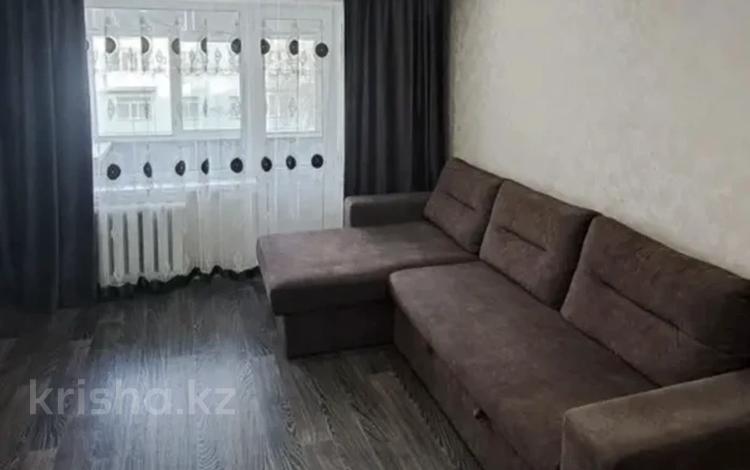1-комнатная квартира · 35 м² · 3/5 этаж, Назарбаева за 140 000 ₸ в Петропавловске — фото 2