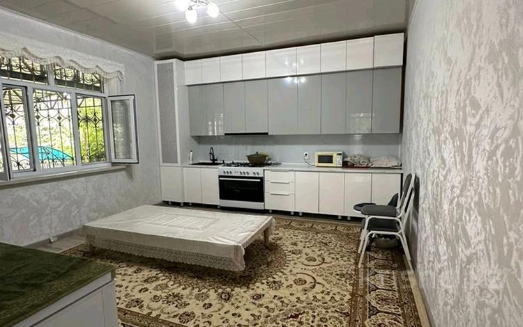 Отдельный дом · 6 комнат · 250 м² · 10 сот., мкр Мирас 36 за 300 000 ₸ в Шымкенте, Каратауский р-н — фото 2