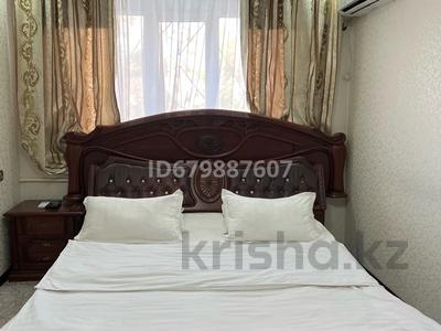 1-бөлмелі пәтер · 30 м² · 2/4 қабат, Толе Би 67 — Налоговая, ТарГУ, бағасы: 12 000 ₸ в Таразе